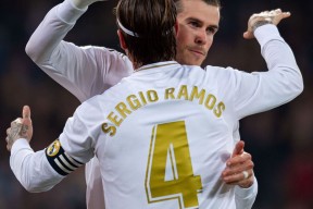 华体会-包含曼联力克皇马，卡瓦尼乌龙送礼意甲的词条