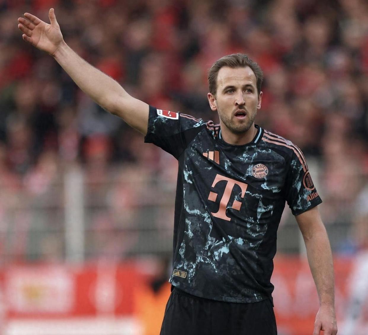 华体会体育-巴黎圣日耳曼轻取曼城,范戴克扑点救主意甲的简单介绍 第2张 华体会体育-巴黎圣日耳曼轻取曼城,范戴克扑点救主意甲的简单介绍 第2张